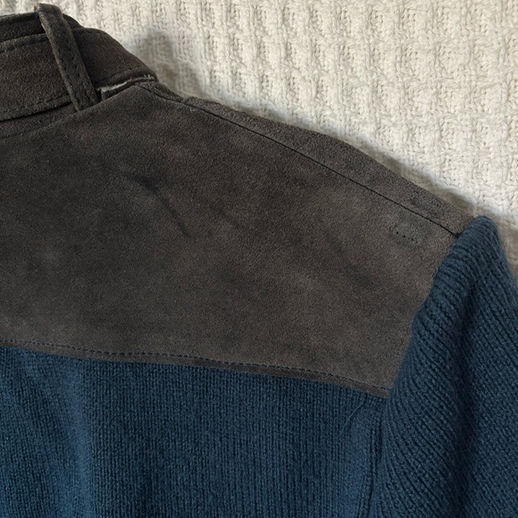 Vintage Blue and Gray Leather Zip Up Jacket - Picture 12 of 13